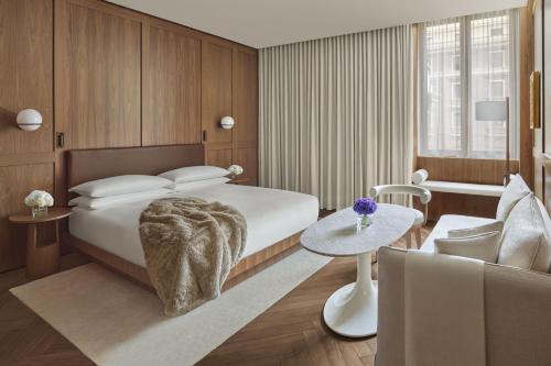 Double room, deluxe