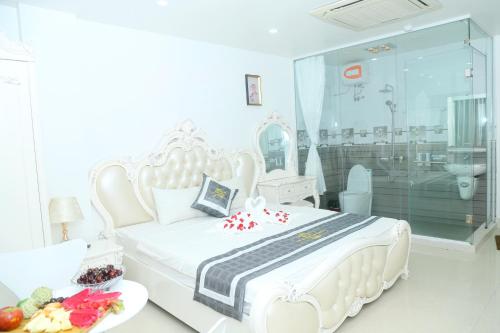 2 queen beds