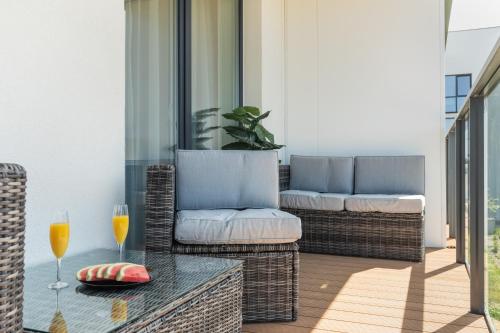 Superior Apartment image 8