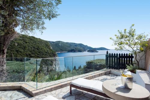Charming Paleokastritsa Villa - 3 Bedrooms - Villa Thalia - Breathtaking Sea Views - Close to Resort Centre