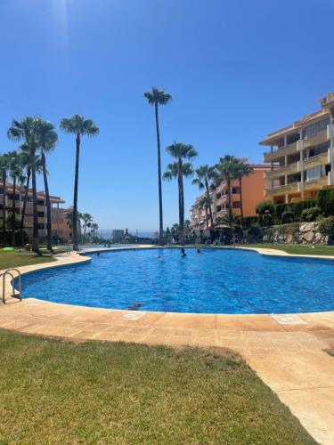 2 bedrooms with pool, terrace and balcony 1
