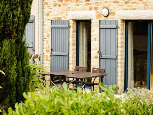 Beautiful luxury apartment near a Breton oyster village