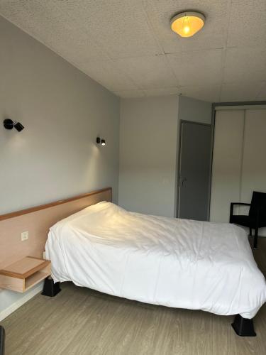 1 double bed