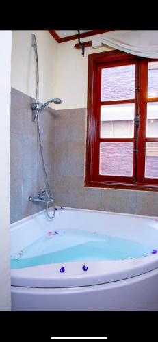 Badkamer, Phongsavath Boutique Hotel in Aan de rivier