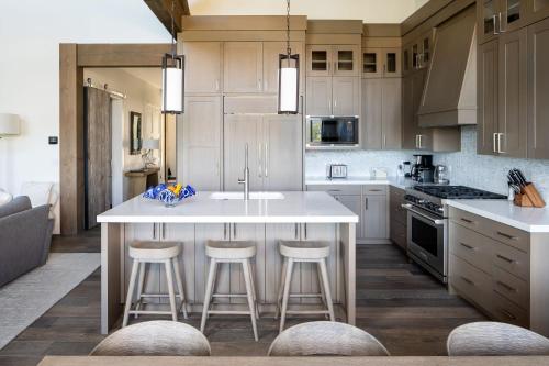 Inspiration Point Townhome 6C in Big Sky, USA