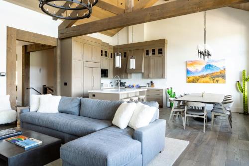 Inspiration Point Townhome 6C in Big Sky, USA