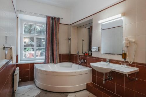 Hotel Rinno - image 8