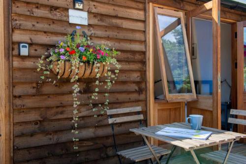 The Tack Room - rural boutique retreat for two in Angmering