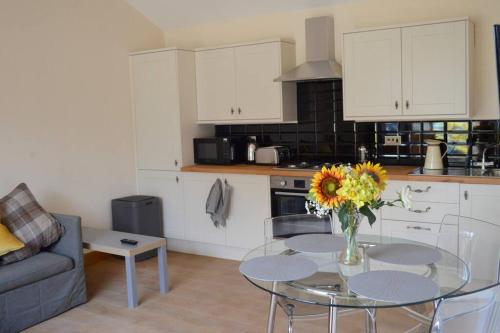 The Tack Room - rural boutique retreat for two in Angmering