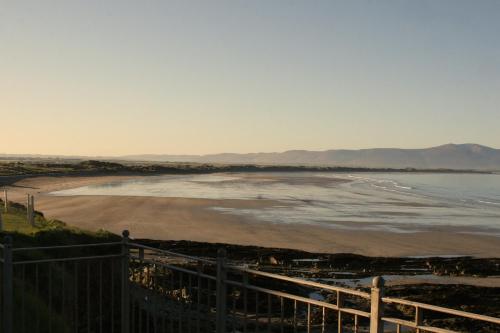 ทัศนียภาพ, O'Neill's Bed&Breakfast in แบลลีไฮก์