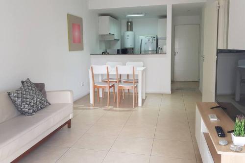 One-Bedroom Apartment image 2