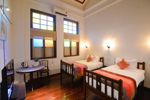 Sarang Paloh Heritage Stay