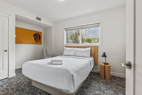 One-Bedroom Apartment - Self Check-In  image 5