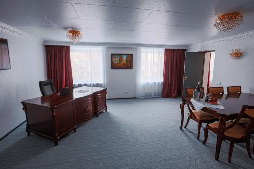 Inger Hotel - image 8