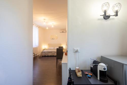  AMBRA CITY HOUSE - Parcheggio Libero, Accesso diretto, WI-FI con Streaming in Verona