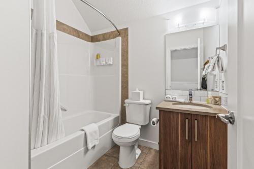 Two-Bedroom Apartment - Self Check-In  image 5