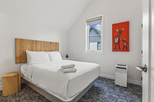 Two-Bedroom Apartment - Self Check-In  image 6