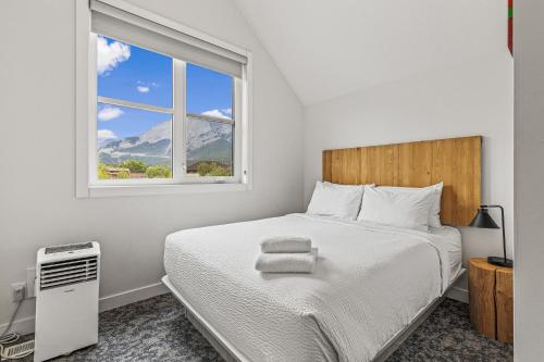 Two-Bedroom Apartment - Self Check-In  image 10