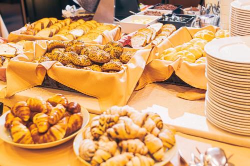 อาหารและเครื่องดื่ม, Botaniq Room in โอวารอส