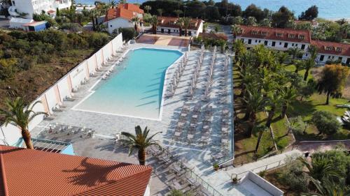 Aristoteles Holiday Hotel And Spa