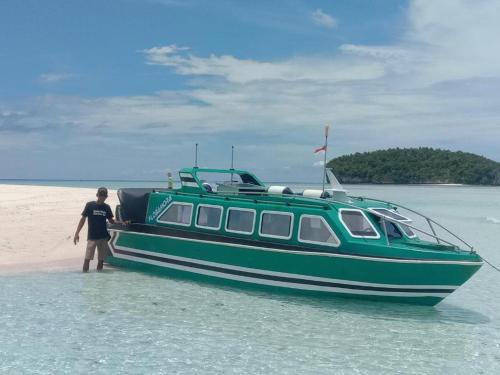 Raja Ampat Speed Boat OASIS