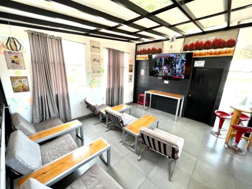 Zajednički dnevni boravak / prostorija s TV-om, Ica Adventures II in Ica