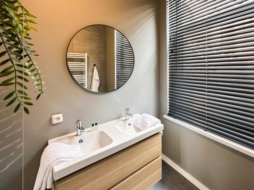 Bathroom, B&B aan de Markt in Roermond