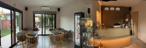 Faciliteter, Calm View in Vasiliki