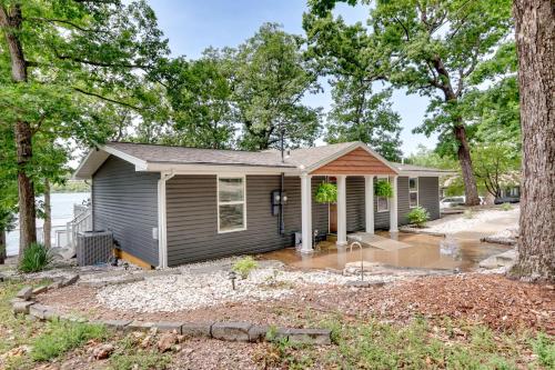 Dock and Sunset Views Lakeside Ozark Retreat! Dock and Sunset Views Lakeside Ozark Retreat!