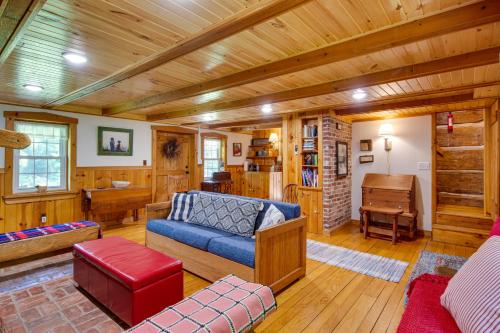 Historic Morrisdale Area Cabin w/ Deck & Fireplace in Philipsburg (PA)