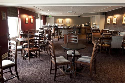 Паб/Коктейль-бар, The Crown Inn in Сторновей