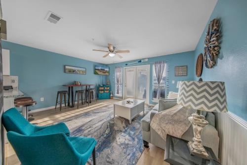 Ground floor condo walking distance to the Beach