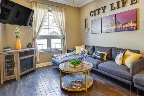 Cozy Philadelphia Rental Steps to Subway Station! in Philadelphia, USA