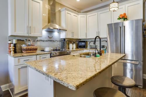 Cozy Philadelphia Rental Steps to Subway Station! in Philadelphia, USA