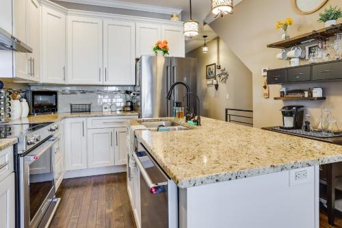 Cozy Philadelphia Rental Steps to Subway Station! in Philadelphia, USA
