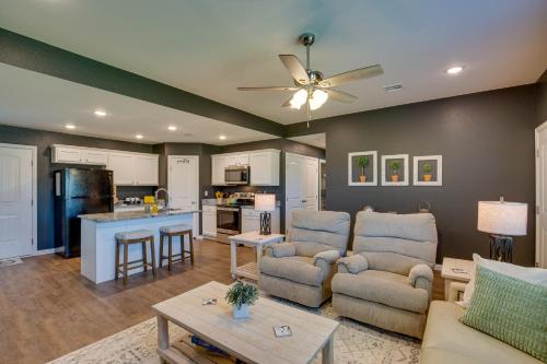 . Madill Vacation Rental with Grill Near Lake Texoma!