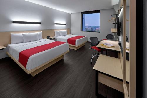 2 double beds