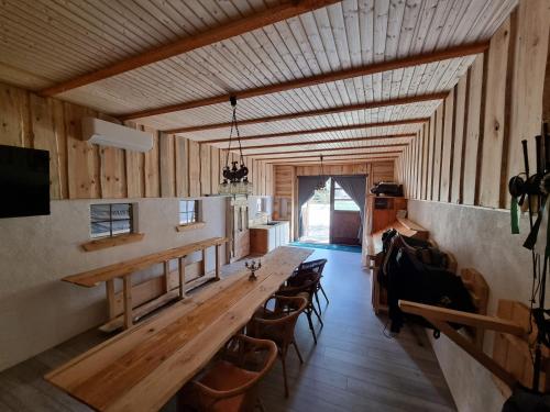 Scheune in Ostseenähe auch mit Pferd (Scheune in Ostseenahe auch mit Pferd) in Ducherow