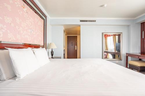 Hotel Koxie Room Type - ROOM, KING BED