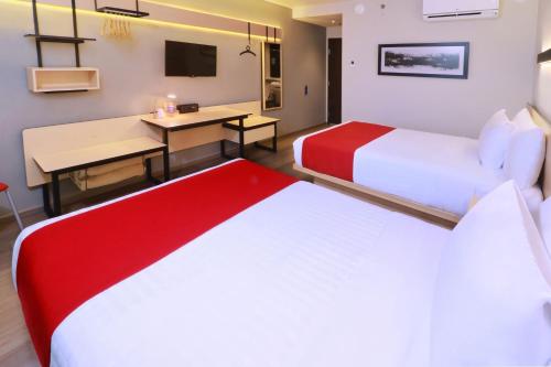 Double Room with Two Double Beds image 4