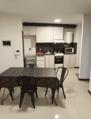 One-Bedroom Apartment image 6
