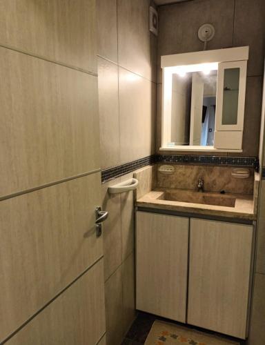 One-Bedroom Apartment image 2