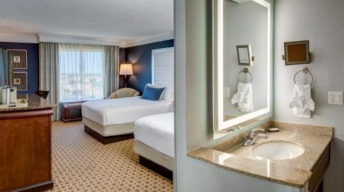 482907503 Rosen Plaza Hotel Orlando Convention Center