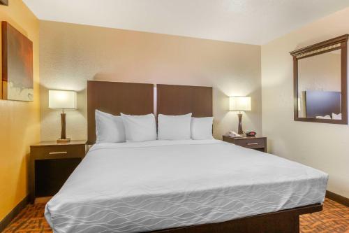 Best Western Arizonian Inn - image 12