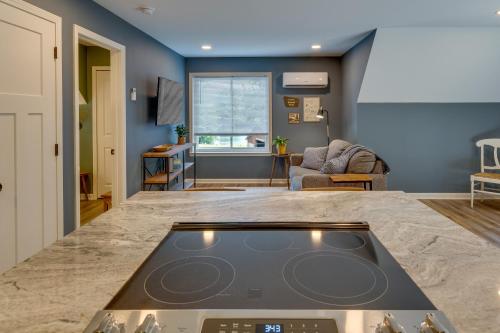Dog-Friendly Mills River Retreat Near Hiking! in Mills River, USA