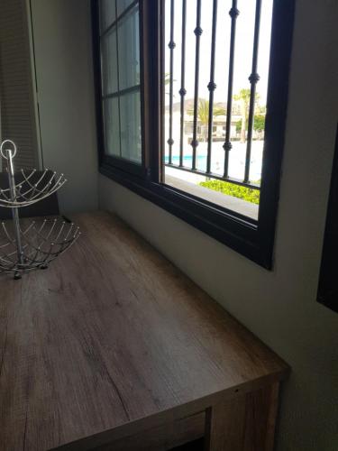 Apartamento junto a la piscina