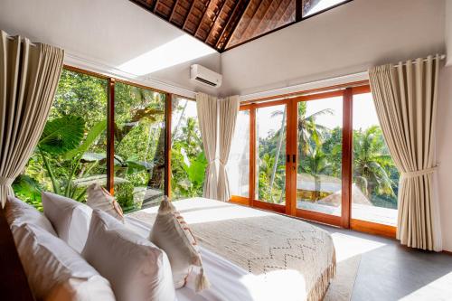 LeRosa Valley Resort, Bali