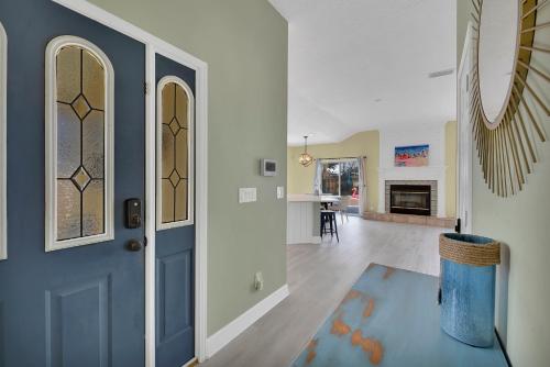 Heated Pool Pet Friendly Home in Jacksonville Beach, USA