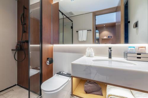 Huawen Four Season Hotel - Photo 2 in Zhaoqing, China