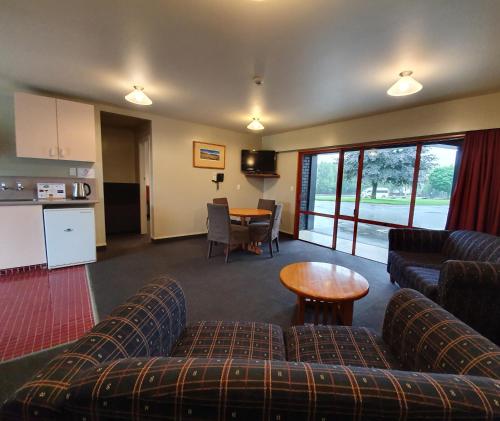 Family Two Bedroom Suite - Kitchen